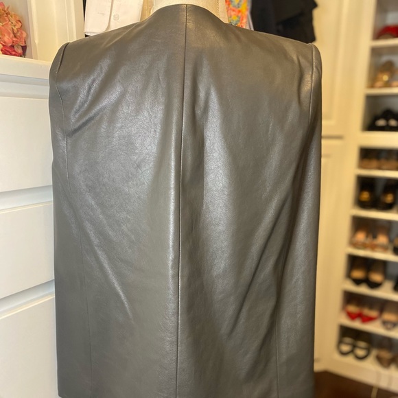 BCBGMAXAZRIA Cape Jacket Upas Faux Leather Olive Green.  Size S - Picture 2 of 9